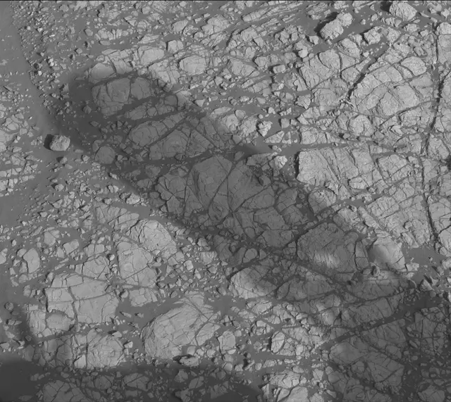 Sol 1903: Mast Camera (Mastcam)