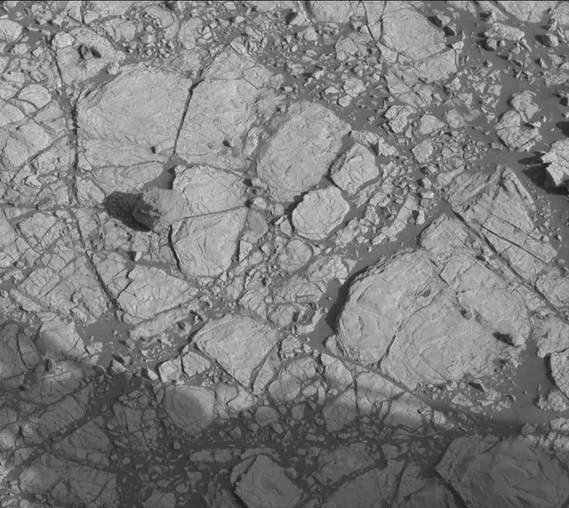 Sol 1903: Mast Camera (Mastcam)