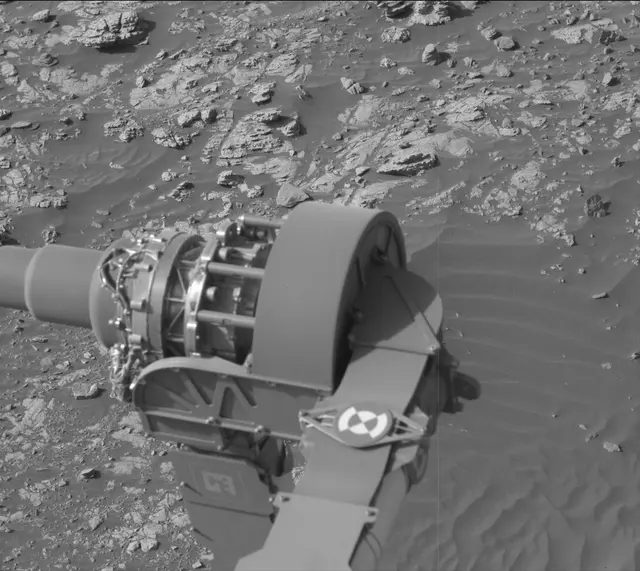Sol 1903: Mast Camera (Mastcam)