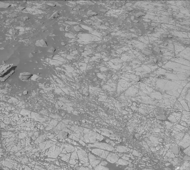 Sol 1903: Mast Camera (Mastcam)