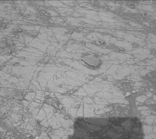 Sol 1903: Mast Camera (Mastcam)