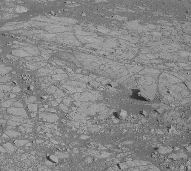 Sol 1903: Mast Camera (Mastcam)