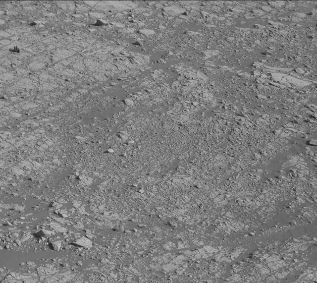 Sol 1903: Mast Camera (Mastcam)