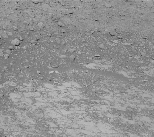 Sol 1903: Mast Camera (Mastcam)
