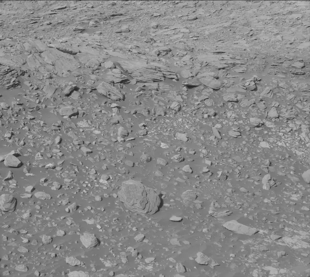 Sol 1903: Mast Camera (Mastcam)