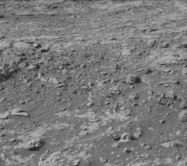 Sol 1903: Mast Camera (Mastcam)