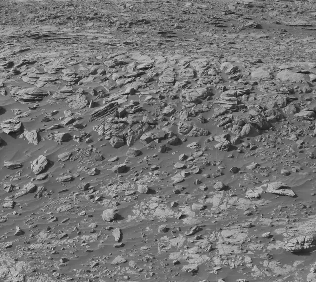 Sol 1903: Mast Camera (Mastcam)