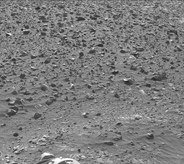 Sol 1903: Mast Camera (Mastcam)