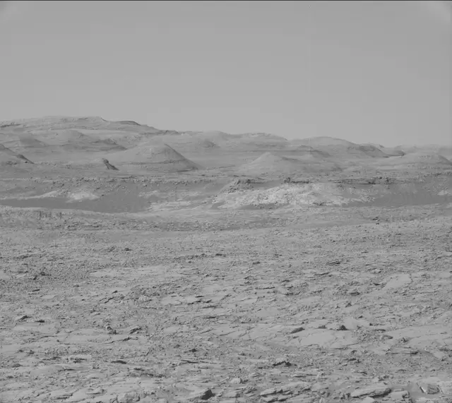 Sol 1903: Mast Camera (Mastcam)