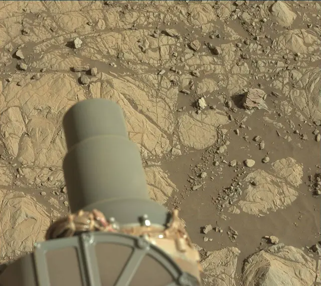 Sol 1903: Mast Camera (Mastcam)