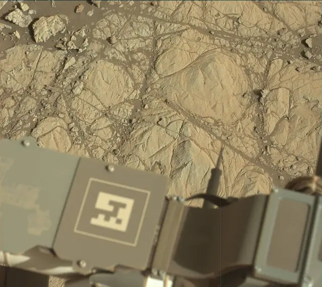 Sol 1903: Mast Camera (Mastcam)