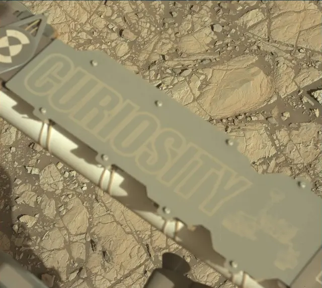 Sol 1903: Mast Camera (Mastcam)