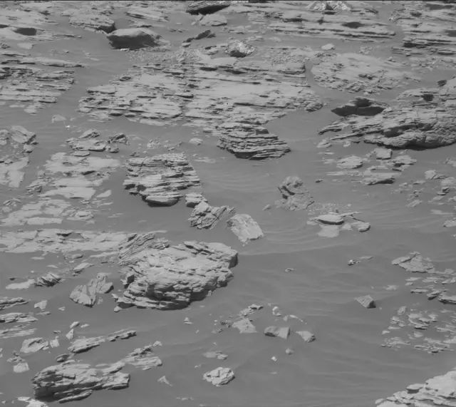 Sol 1903: Mast Camera (Mastcam)