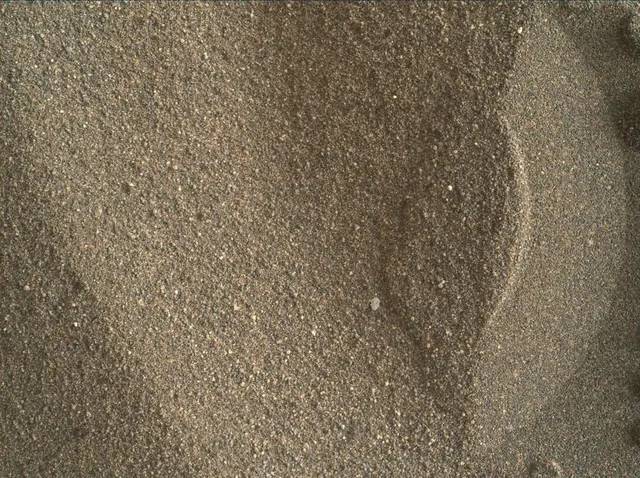Sol 1903: Mars Hand Lens Imager (MAHLI)