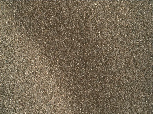 Sol 1903: Mars Hand Lens Imager (MAHLI)
