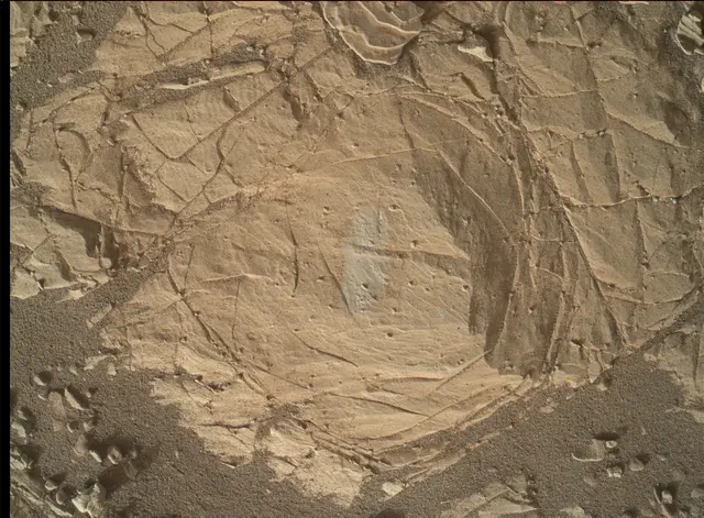 Sol 1904: Mars Hand Lens Imager (MAHLI)