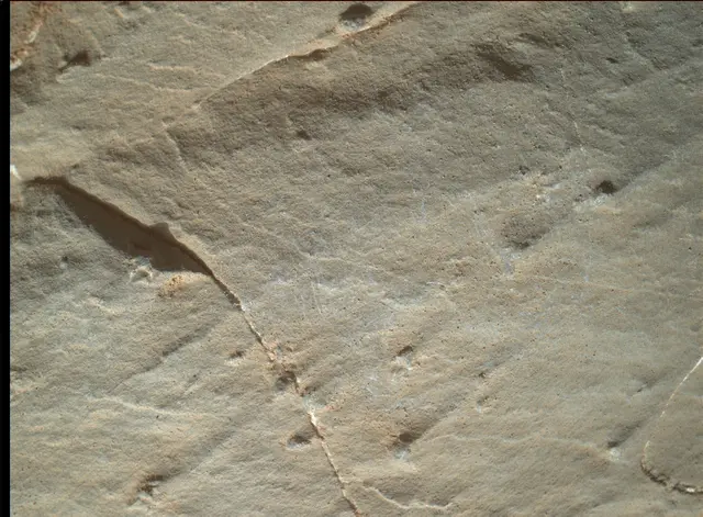 Sol 1904: Mars Hand Lens Imager (MAHLI)