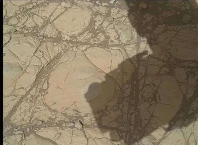 Sol 1904: Mars Hand Lens Imager (MAHLI)