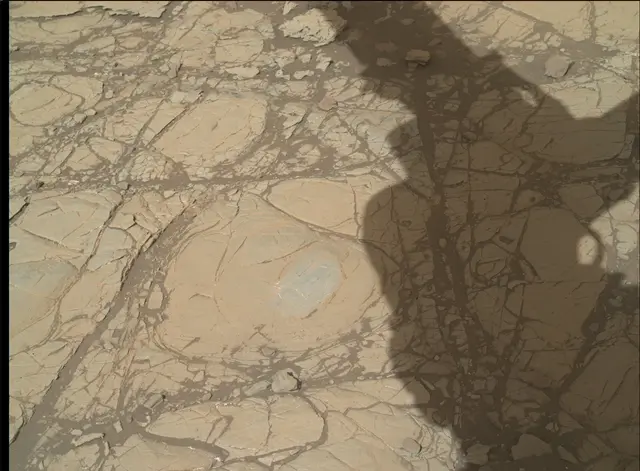 Sol 1904: Mars Hand Lens Imager (MAHLI)