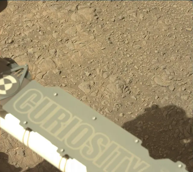 Sol 1905: Mast Camera (Mastcam)