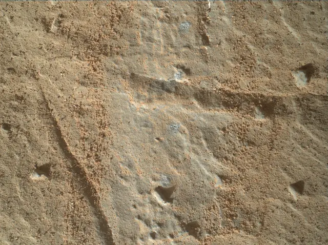Sol 1905: Mars Hand Lens Imager (MAHLI)