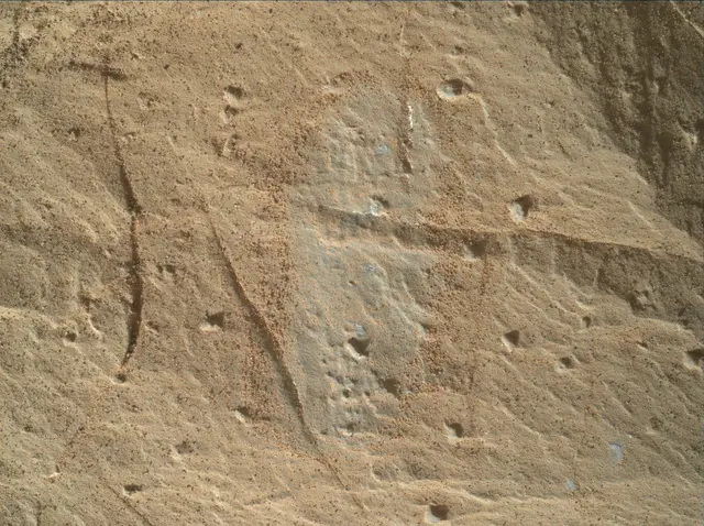Sol 1905: Mars Hand Lens Imager (MAHLI)