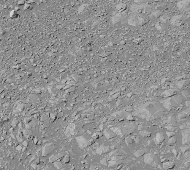 Sol 1906: Mast Camera (Mastcam)