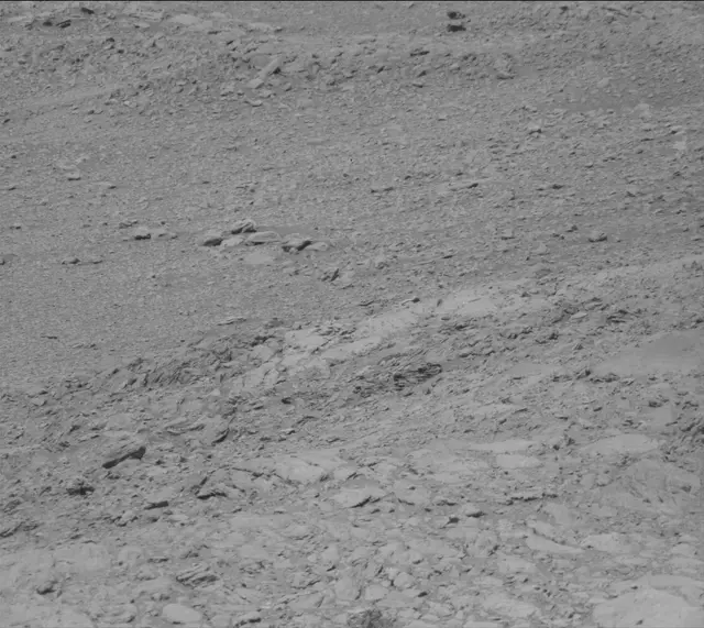 Sol 1906: Mast Camera (Mastcam)