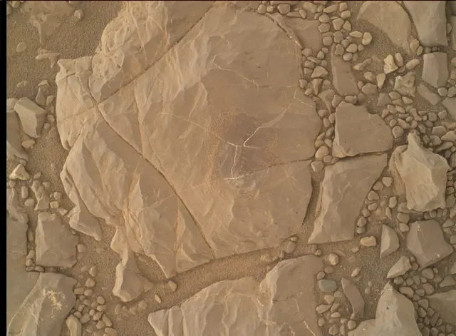 Sol 1906: Mars Hand Lens Imager (MAHLI)