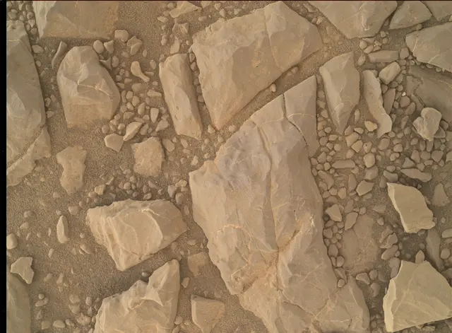 Sol 1906: Mars Hand Lens Imager (MAHLI)