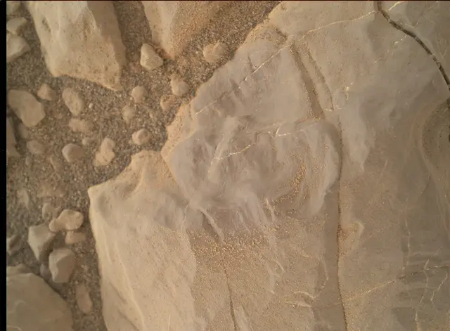 Sol 1906: Mars Hand Lens Imager (MAHLI)