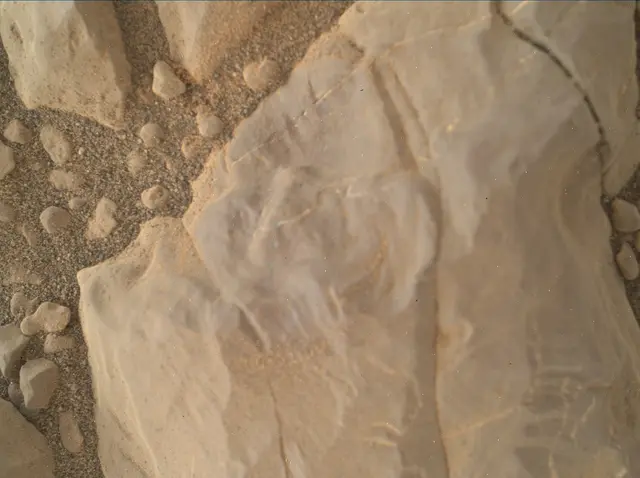 Sol 1906: Mars Hand Lens Imager (MAHLI)