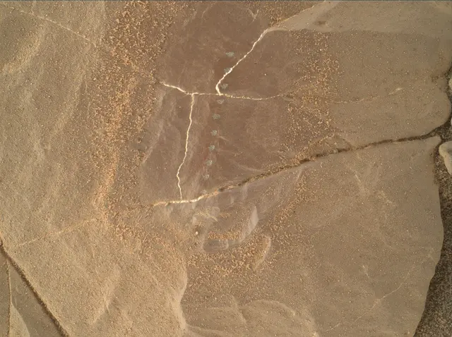 Sol 1907: Mars Hand Lens Imager (MAHLI)