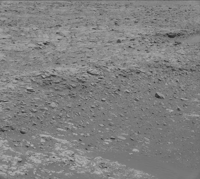 Sol 1909: Mast Camera (Mastcam)