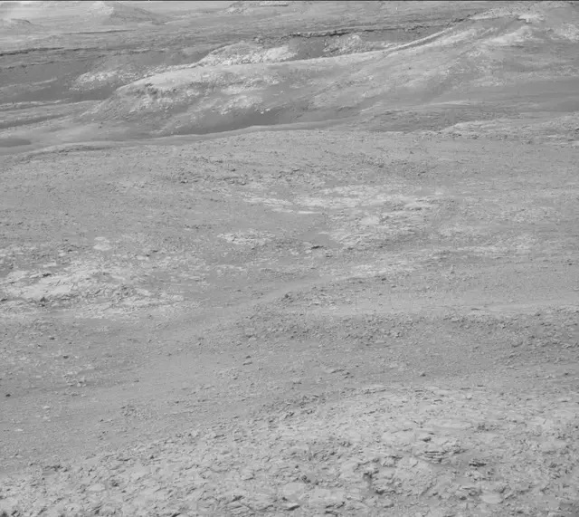 Sol 1909: Mast Camera (Mastcam)