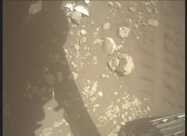 Sol 1910: Mars Descent Imager (MARDI)
