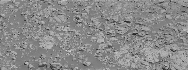 Sol 1911: Mast Camera (Mastcam)