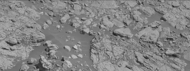 Sol 1911: Mast Camera (Mastcam)