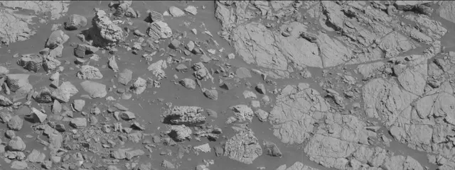 Sol 1911: Mast Camera (Mastcam)