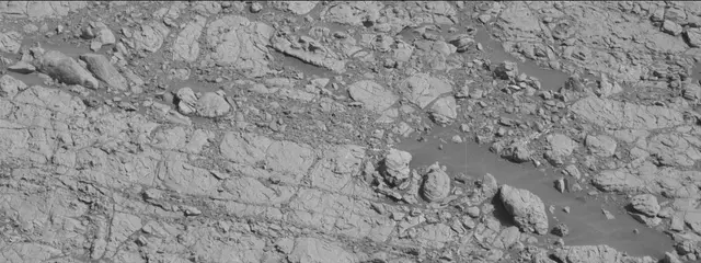 Sol 1911: Mast Camera (Mastcam)