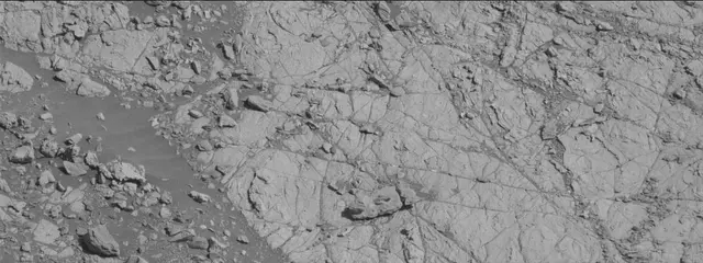 Sol 1911: Mast Camera (Mastcam)