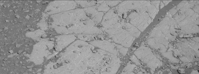 Sol 1911: Mast Camera (Mastcam)