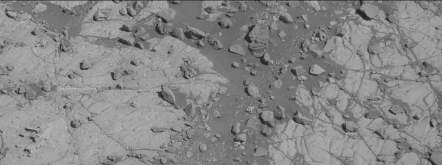 Sol 1911: Mast Camera (Mastcam)