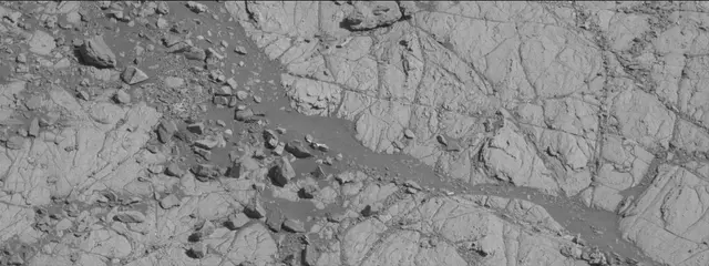 Sol 1911: Mast Camera (Mastcam)