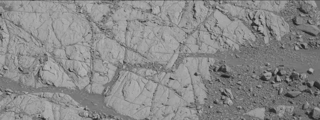 Sol 1911: Mast Camera (Mastcam)