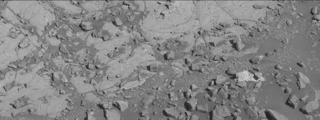 Sol 1911: Mast Camera (Mastcam)