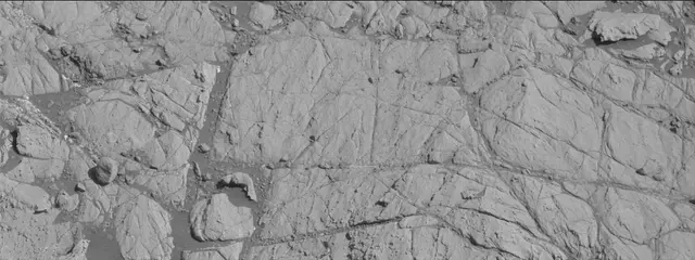 Sol 1911: Mast Camera (Mastcam)