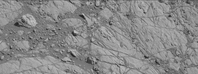 Sol 1911: Mast Camera (Mastcam)