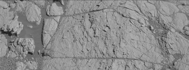 Sol 1911: Mast Camera (Mastcam)