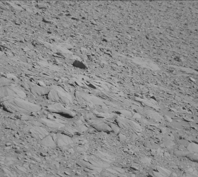 Sol 1911: Mast Camera (Mastcam)
